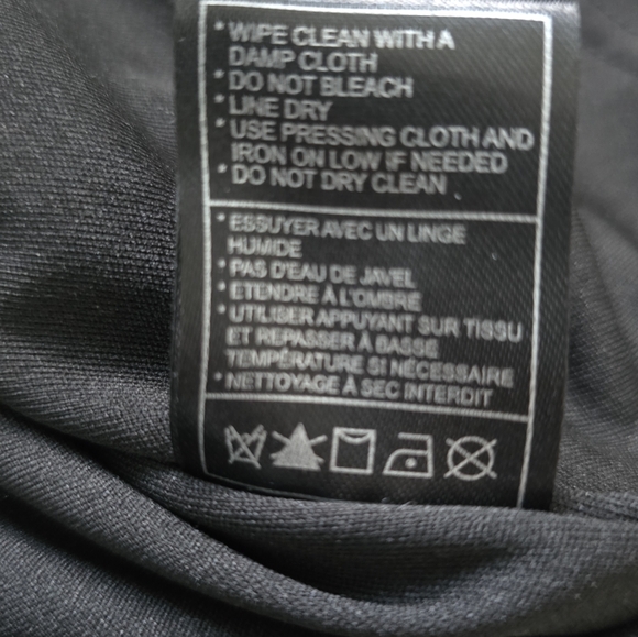 Elegant Black Sequin Women's Top Sz. Medium Cupcake & Cashmere - Picture 8 of 11